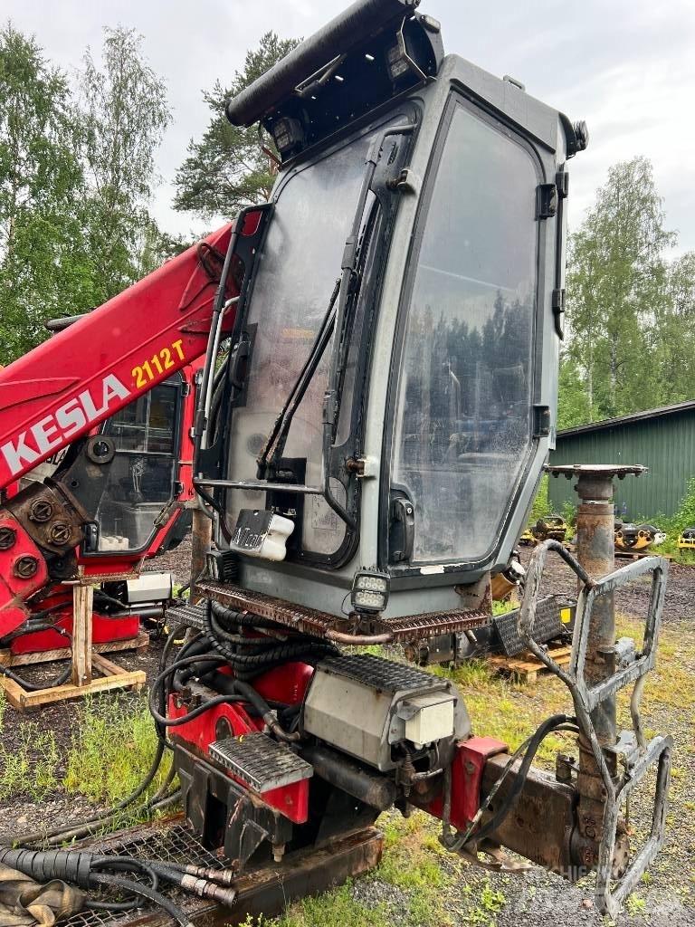 Kesla 2112T Gru per legname