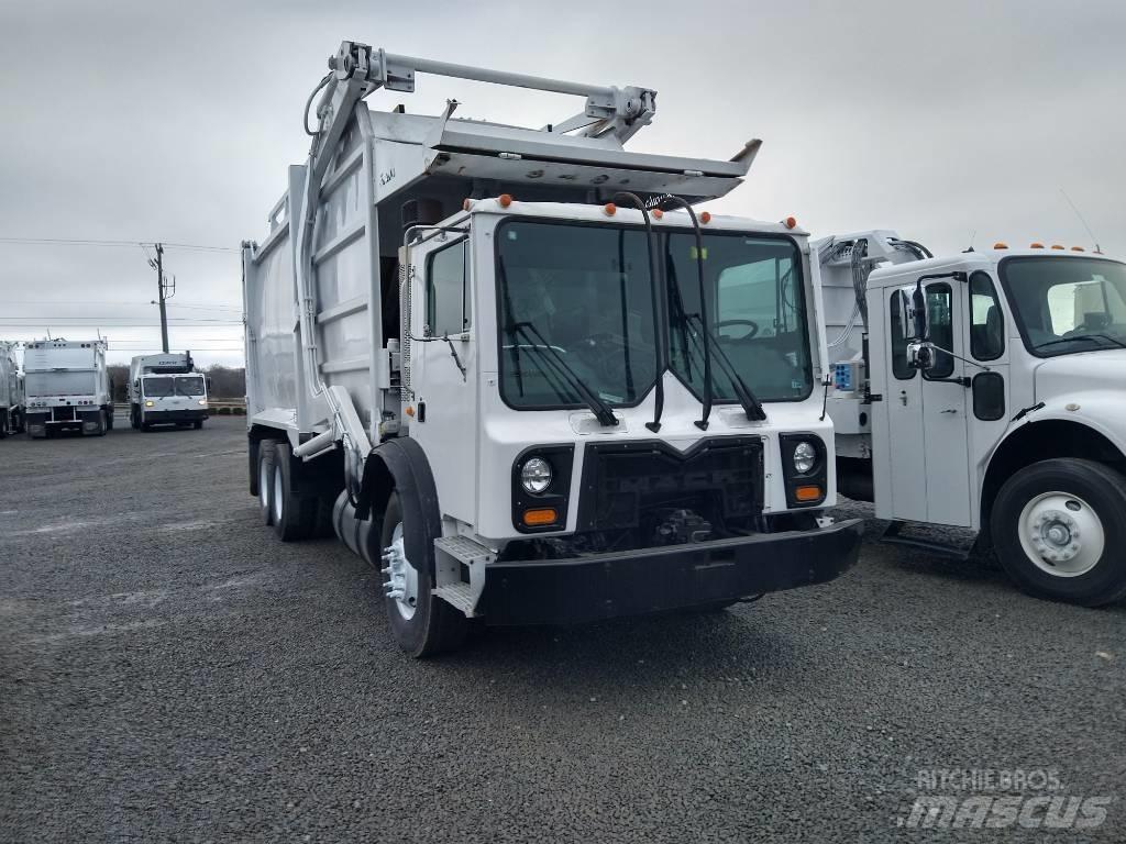 Mack MRU600 Camion dei rifiuti
