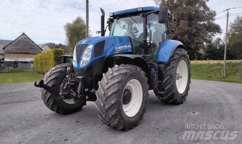New Holland T7.210 Trattori
