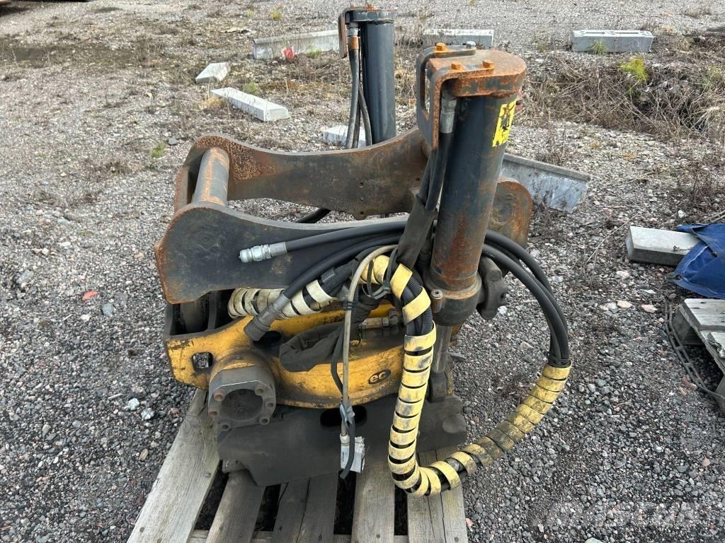Engcon EC20B S70 Pale a rotazione