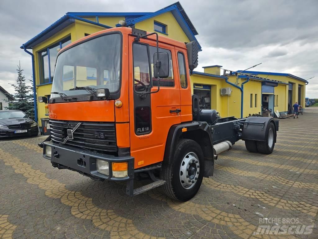 Volvo FL6 180 Autocabinati