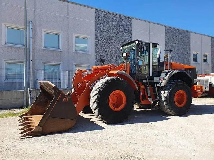 Hitachi ZW 310 Pale gommate
