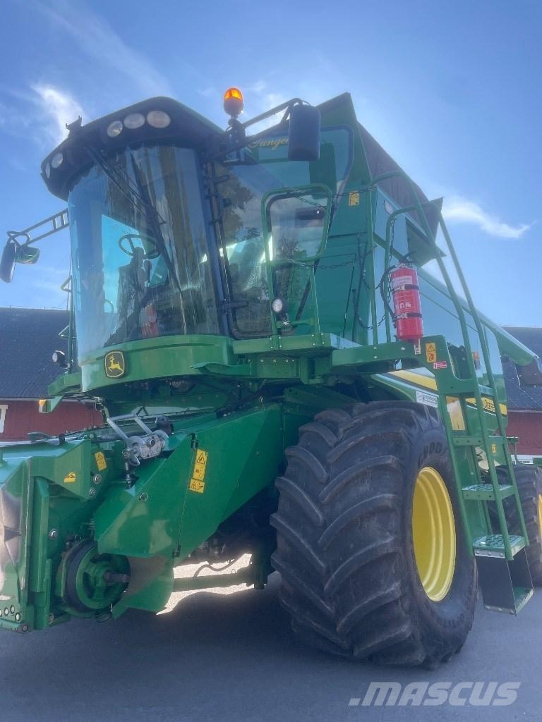 John Deere T670 Mietitrebbiatrici