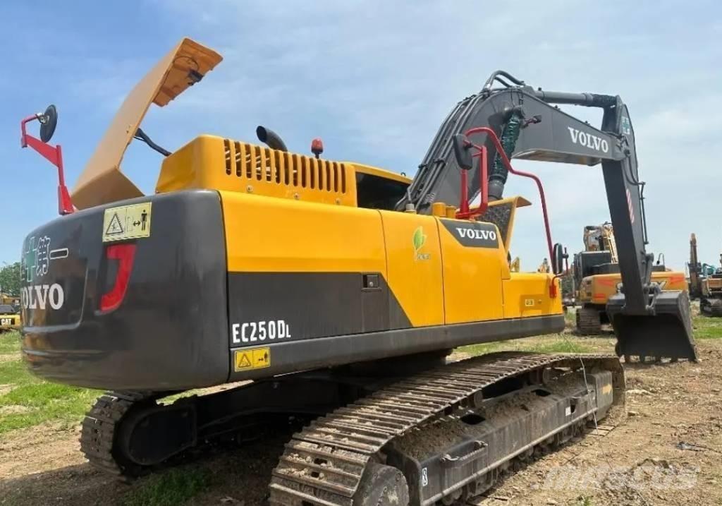 Volvo EC 250 D L Escavatori cingolati