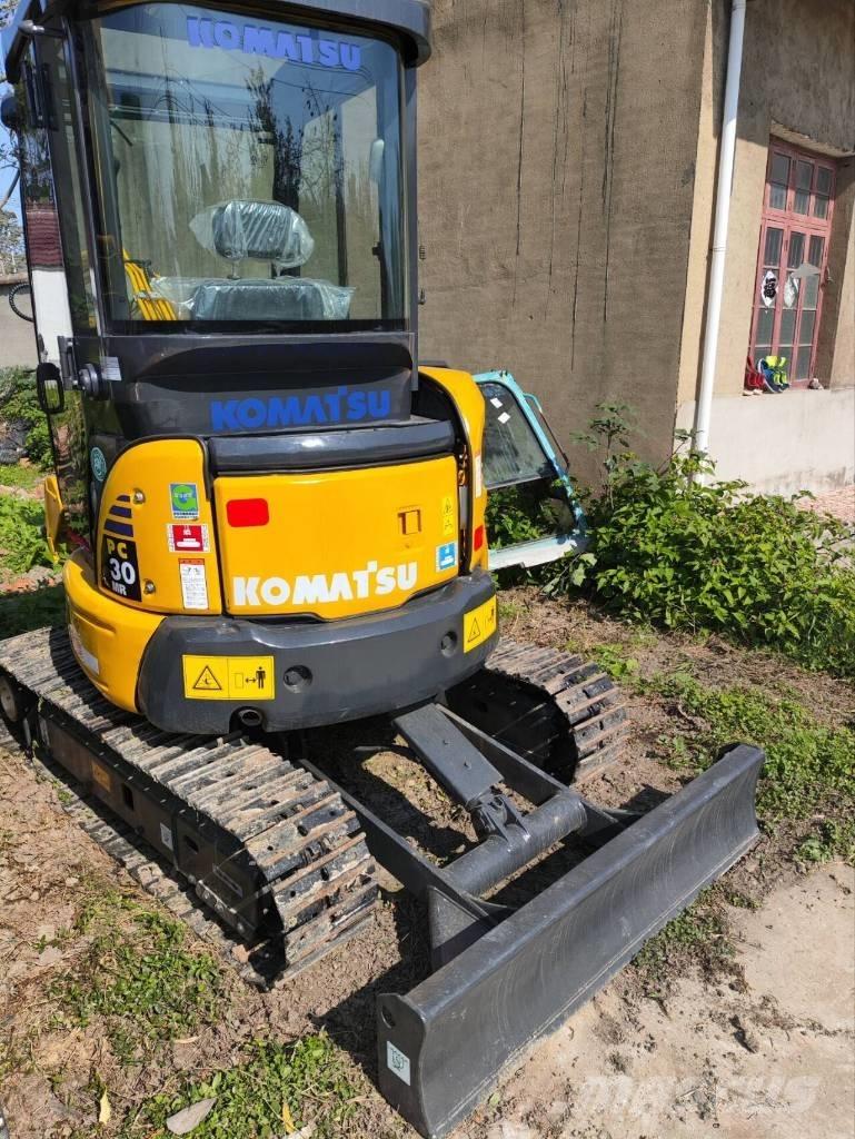 Komatsu PC 30 MR Miniescavatori