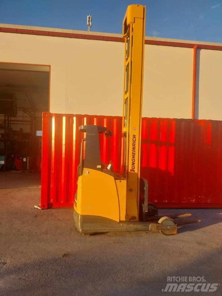 Jungheinrich ETV 325 Carrello retrattile