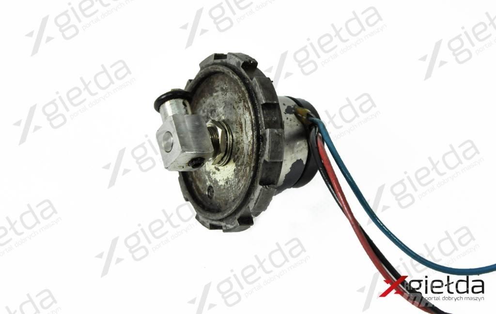 John Deere H 754 Decespugliatrici e trinciatrici idrauliche