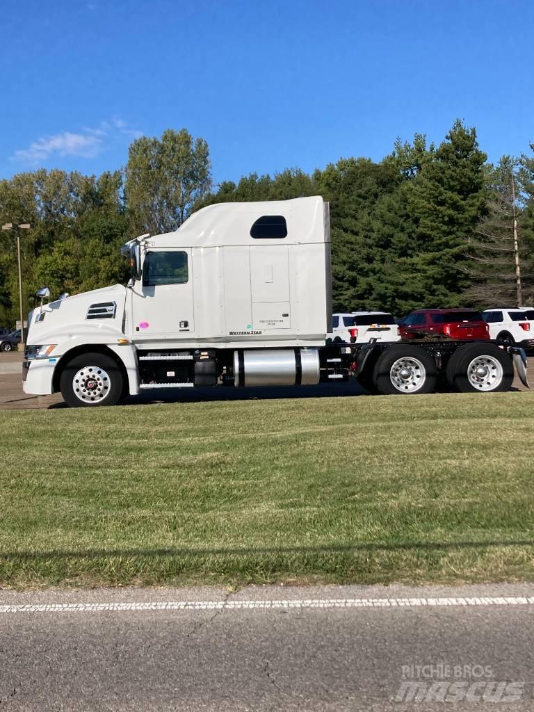 Western Star 5700 XE Motrici e Trattori Stradali