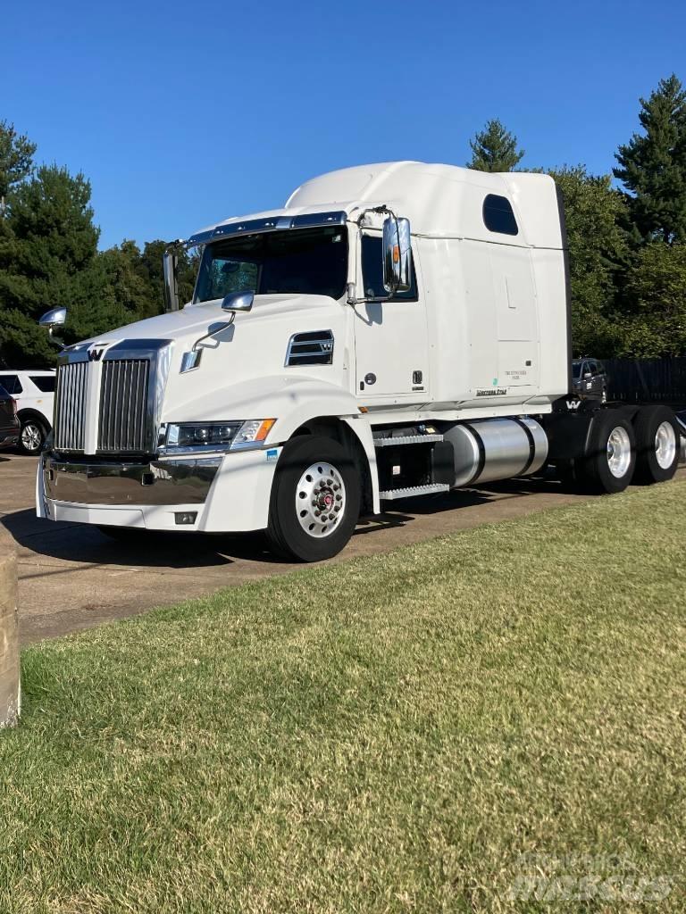 Western Star 5700 XE Motrici e Trattori Stradali