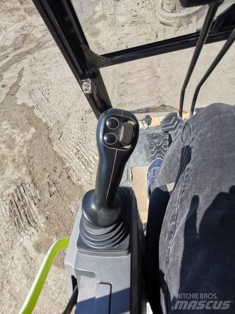 CAT 320 F Escavatori cingolati