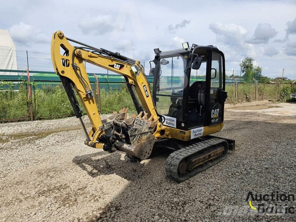 CAT 302.4 D Miniescavatori