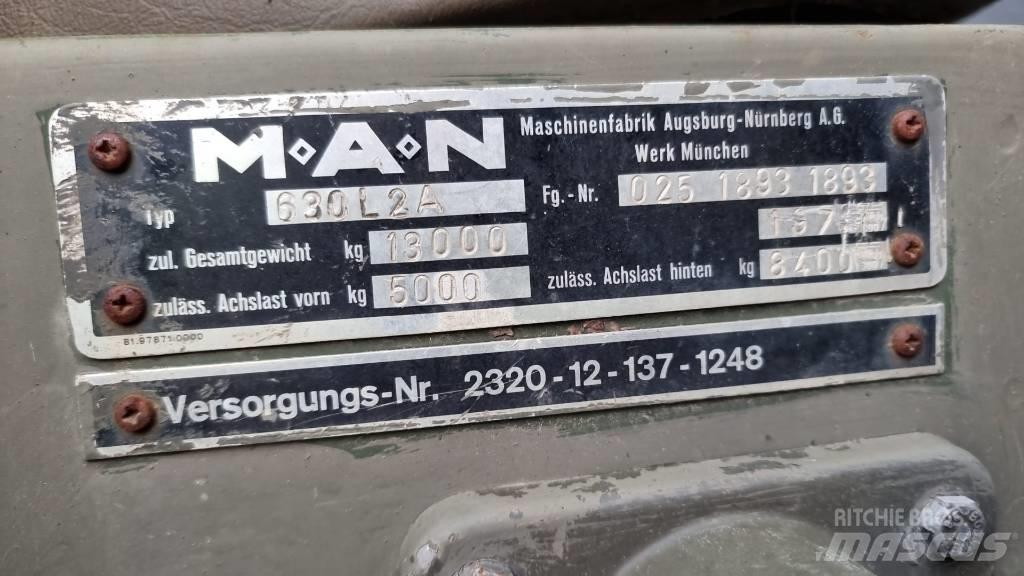MAN 630 Camion cassonati