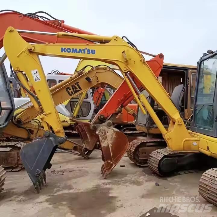Komatsu PC55MR Miniescavatori