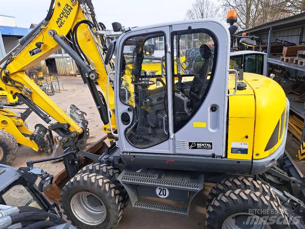 Wacker Neuson EW100 Escavatori gommati