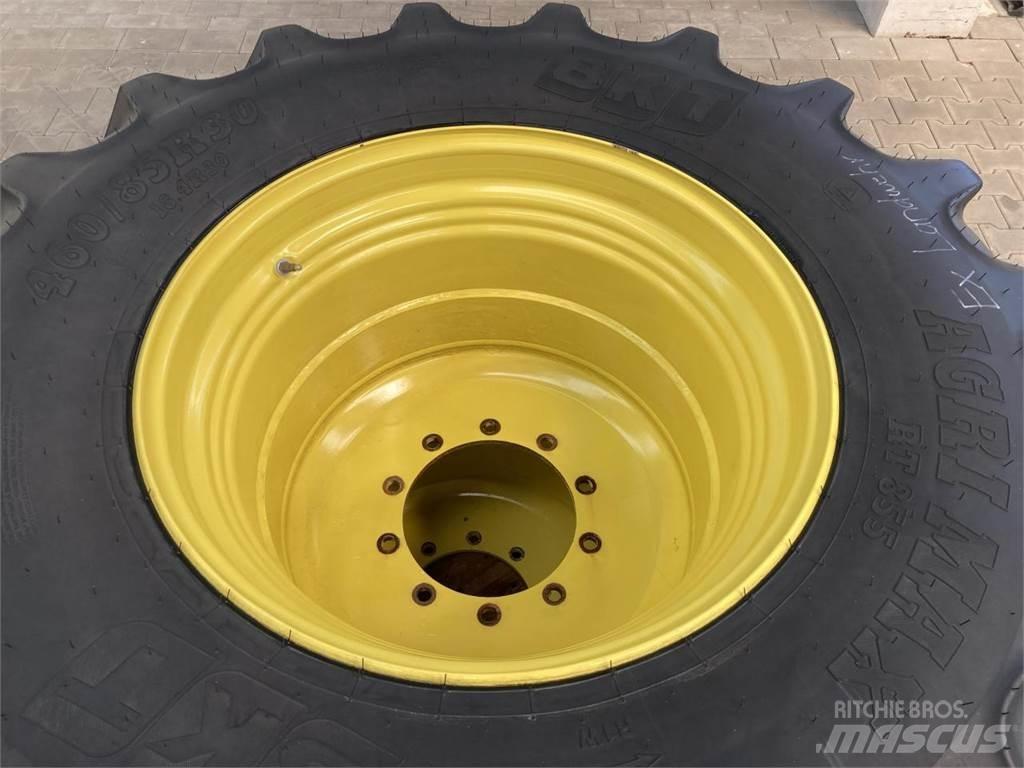 BKT 460/85R30 Pneumatici, ruote e cerchioni