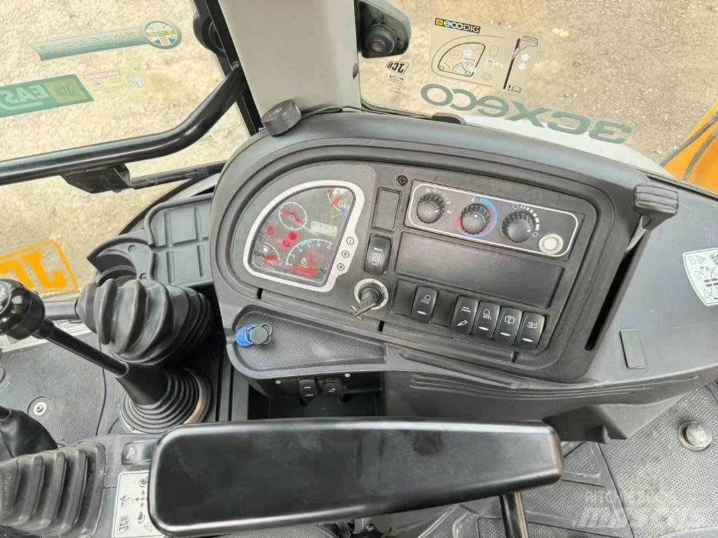 JCB 3 CX Escavatori gommati