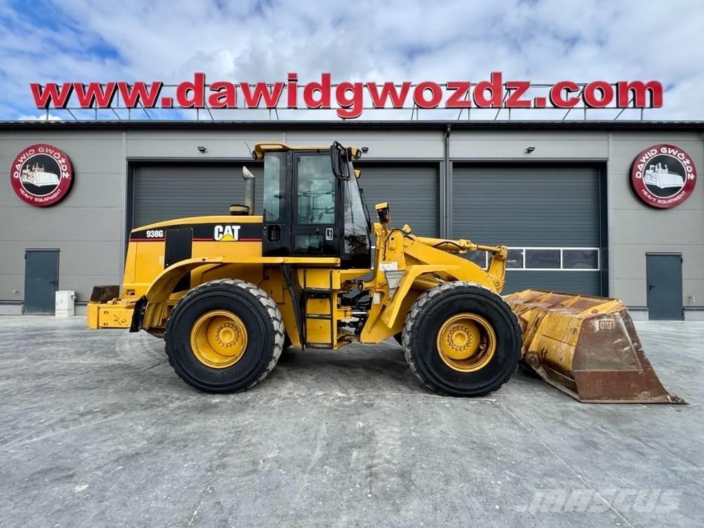 CAT 938 G Pale gommate