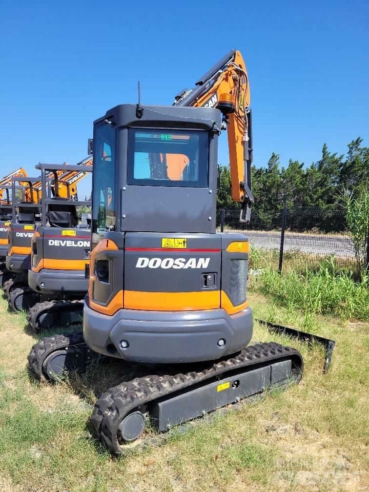 Doosan DX35Z-7 Miniescavatori