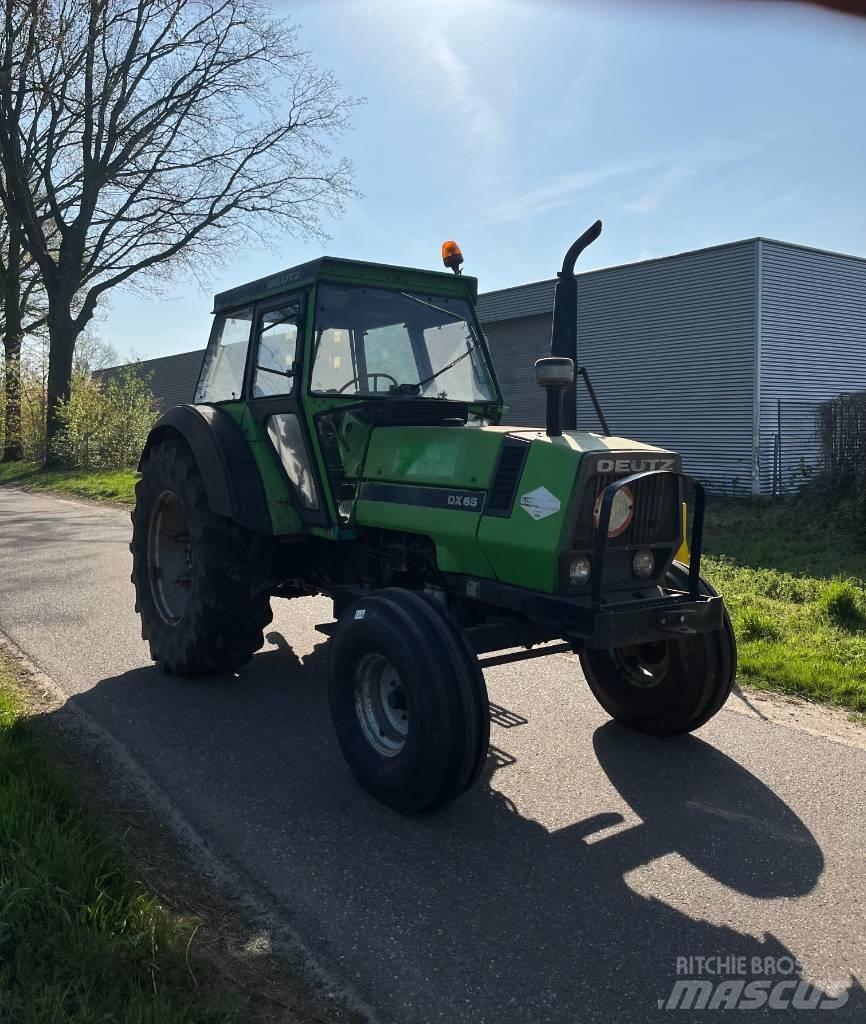 Deutz DX85 Trattori