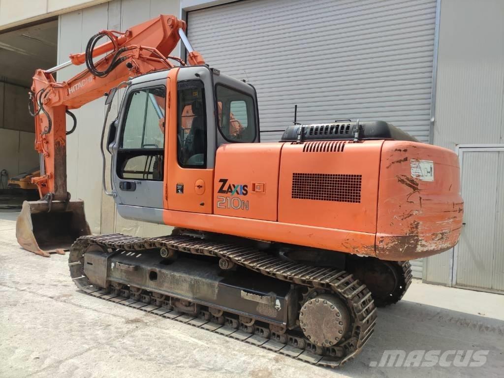 Hitachi ZX210N Escavatori cingolati