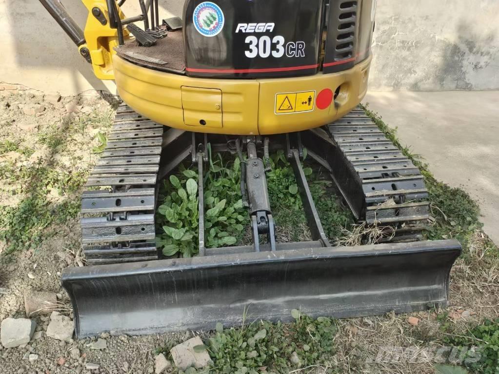 CAT 303 CR Miniescavatori