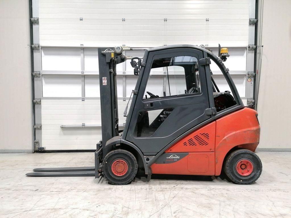 Linde H25T-02 Carrelli elevatori GPL