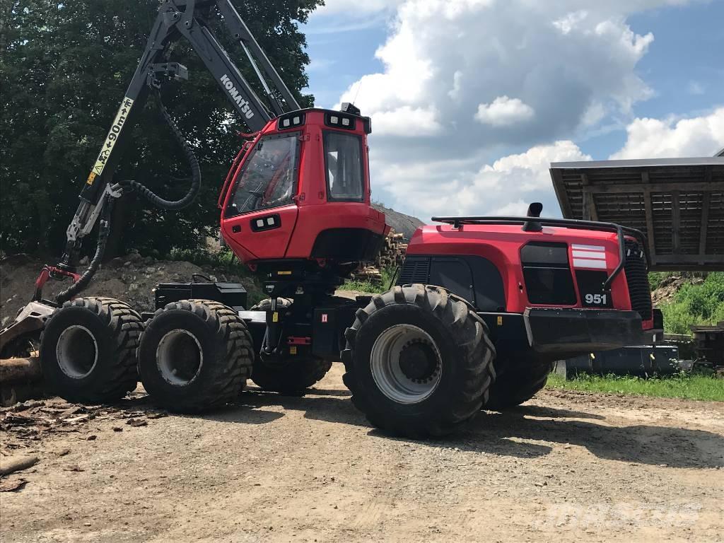 Komatsu 951 Abbattitrici, Disboscatrici