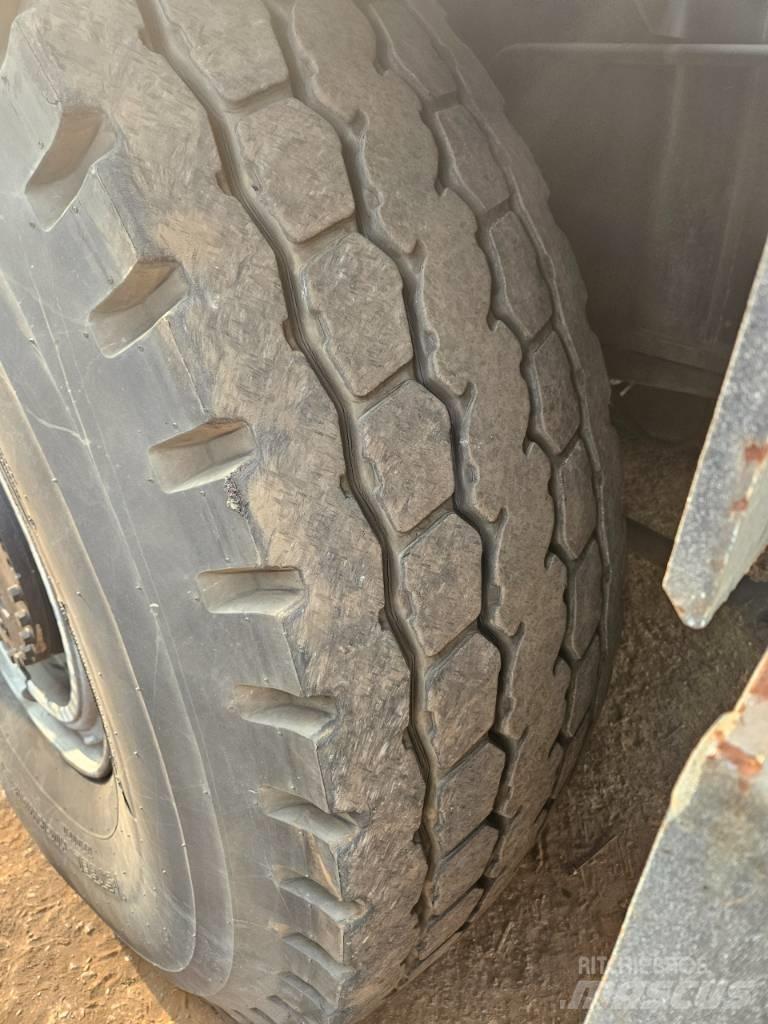 Kato SS500S Gru per terreni difficili