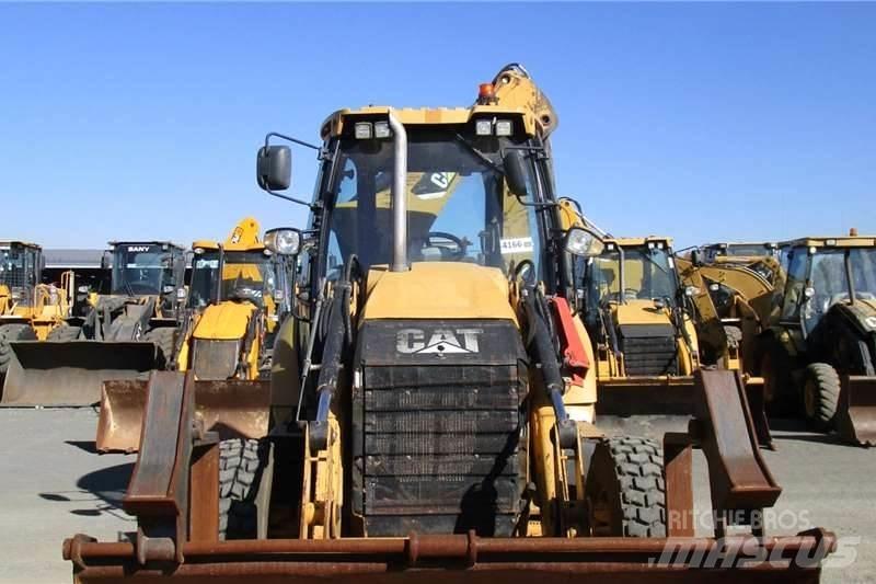 CAT 428F Terne