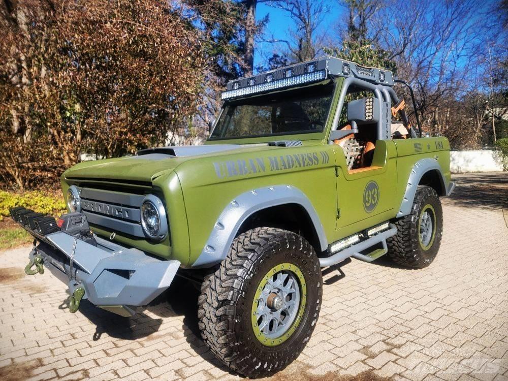 Ford Bronco Auto