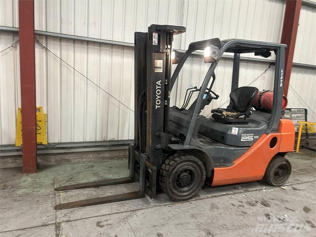 Toyota 02-8FGF20 Carrelli elevatori GPL