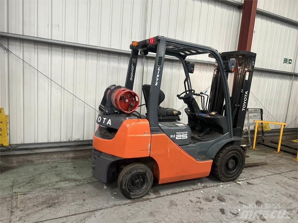 Toyota 02-8FGF20 Carrelli elevatori GPL