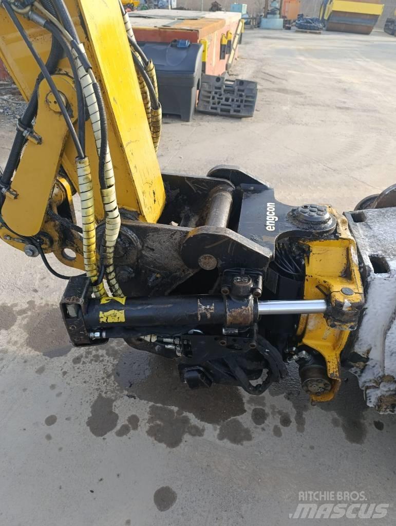 CAT M 313 D Escavatori gommati