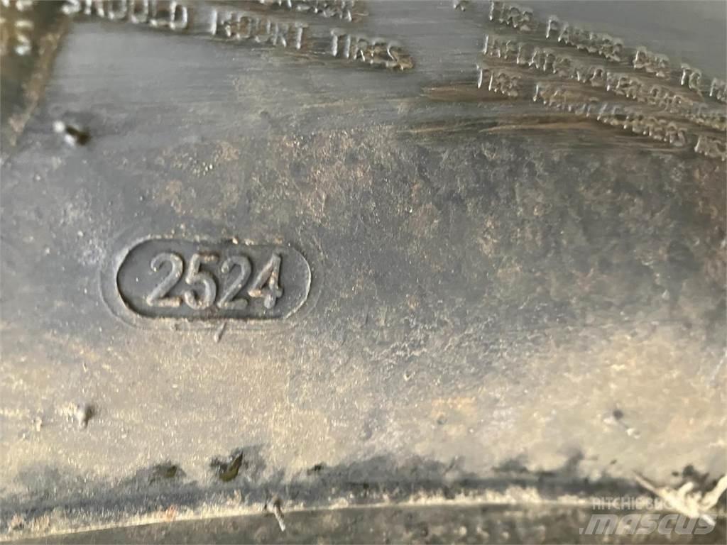 Mitas 600/65R38 Pneumatici, ruote e cerchioni