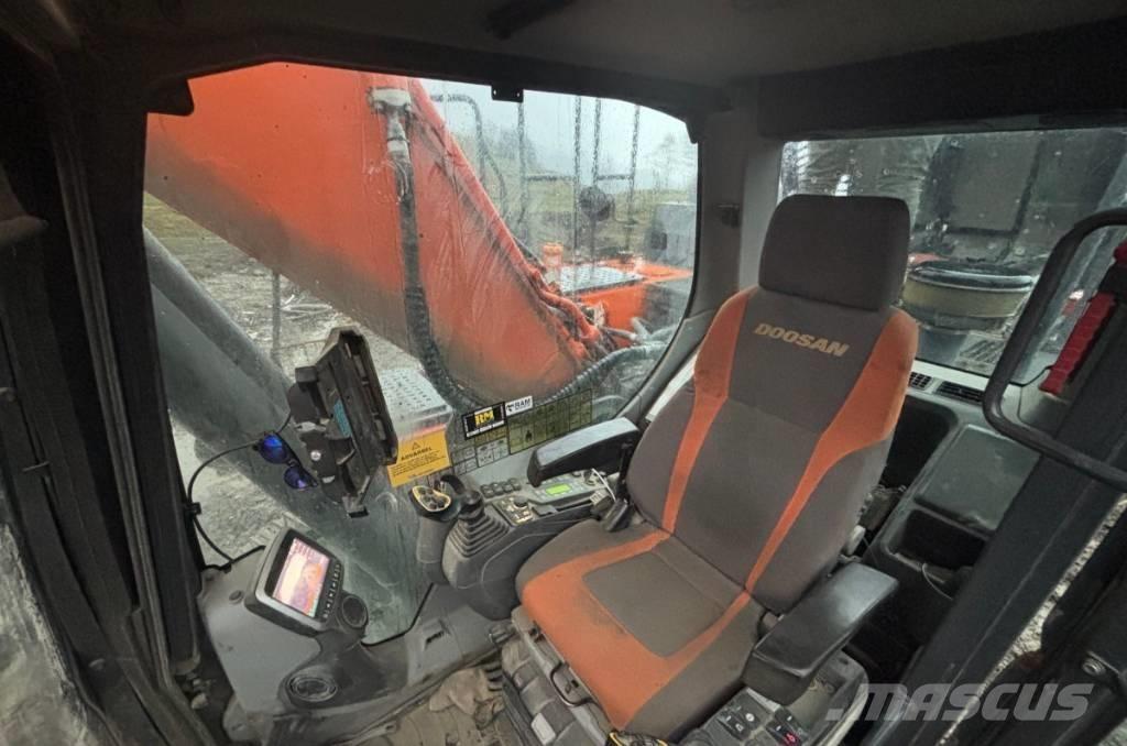 Doosan DX 255 LC-5 Escavatori cingolati