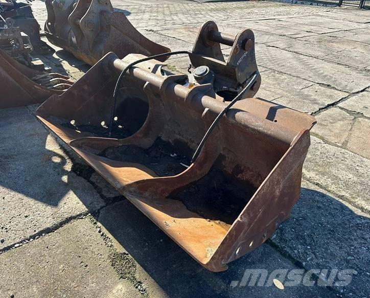 Hitachi ZX170-5B Retroescavatori