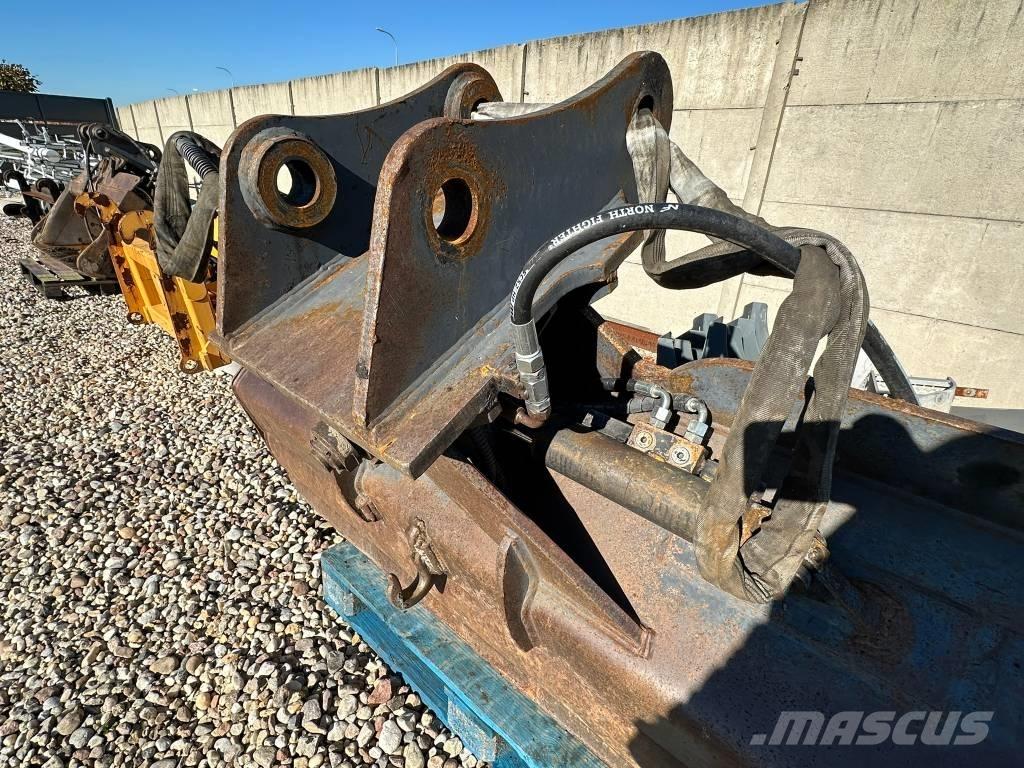 Hitachi ZX170-5B Retroescavatori