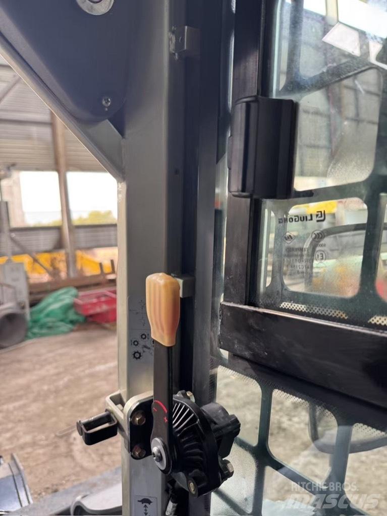 LiuGong 385 B Mini Pale Gommate