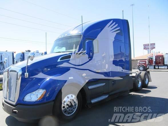 Kenworth T680 Motrici e Trattori Stradali