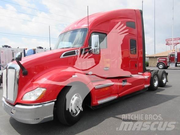 Kenworth T680 Motrici e Trattori Stradali
