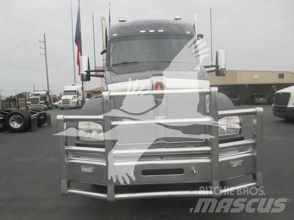 Kenworth T880 Motrici e Trattori Stradali