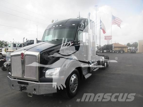 Kenworth T880 Motrici e Trattori Stradali
