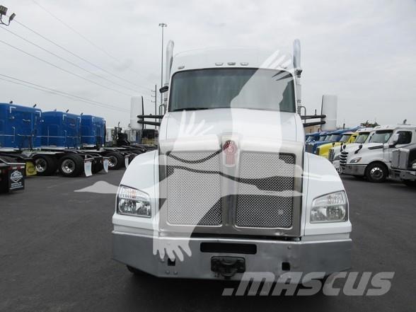 Kenworth T880 Motrici e Trattori Stradali