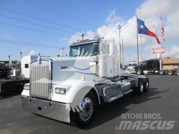 Kenworth W900L Motrici e Trattori Stradali