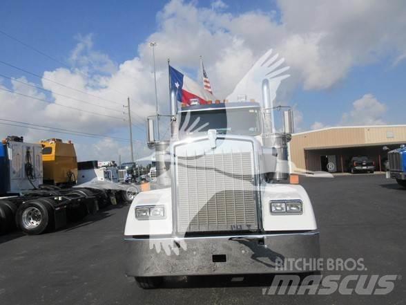 Kenworth W900L Motrici e Trattori Stradali
