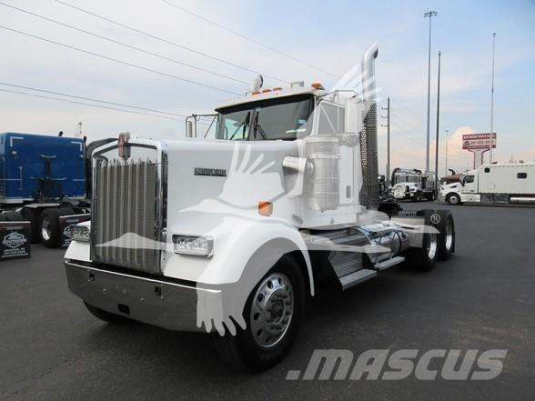 Kenworth W900L Motrici e Trattori Stradali