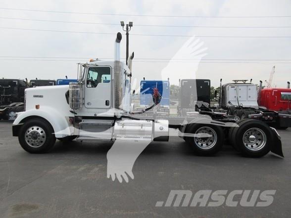 Kenworth W900L Motrici e Trattori Stradali