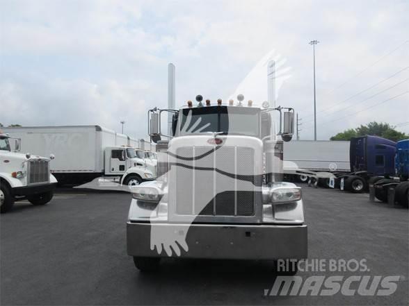 Peterbilt 388 Motrici e Trattori Stradali