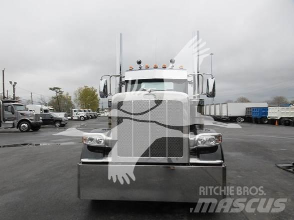 Peterbilt 389 Motrici e Trattori Stradali