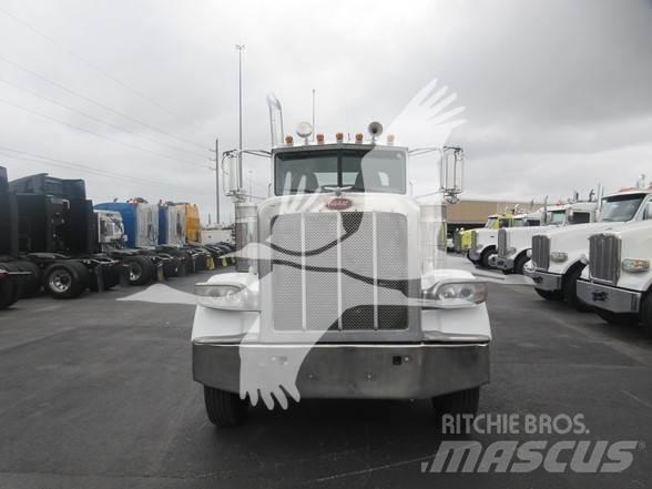 Peterbilt 389 Motrici e Trattori Stradali